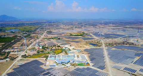 Nhà máy điện mặt trời, điện gió ở Ninh Phước, Ninh Thuận