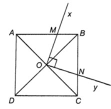 Cho hình vuông ABCD với tâm O và có cạnh bằng 2 cm. Hai tia Ox, Oy tạo thành góc vuông