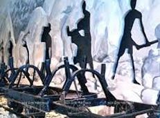 Soạn văn 8 Đập đá ở Côn Lôn tóm tắt